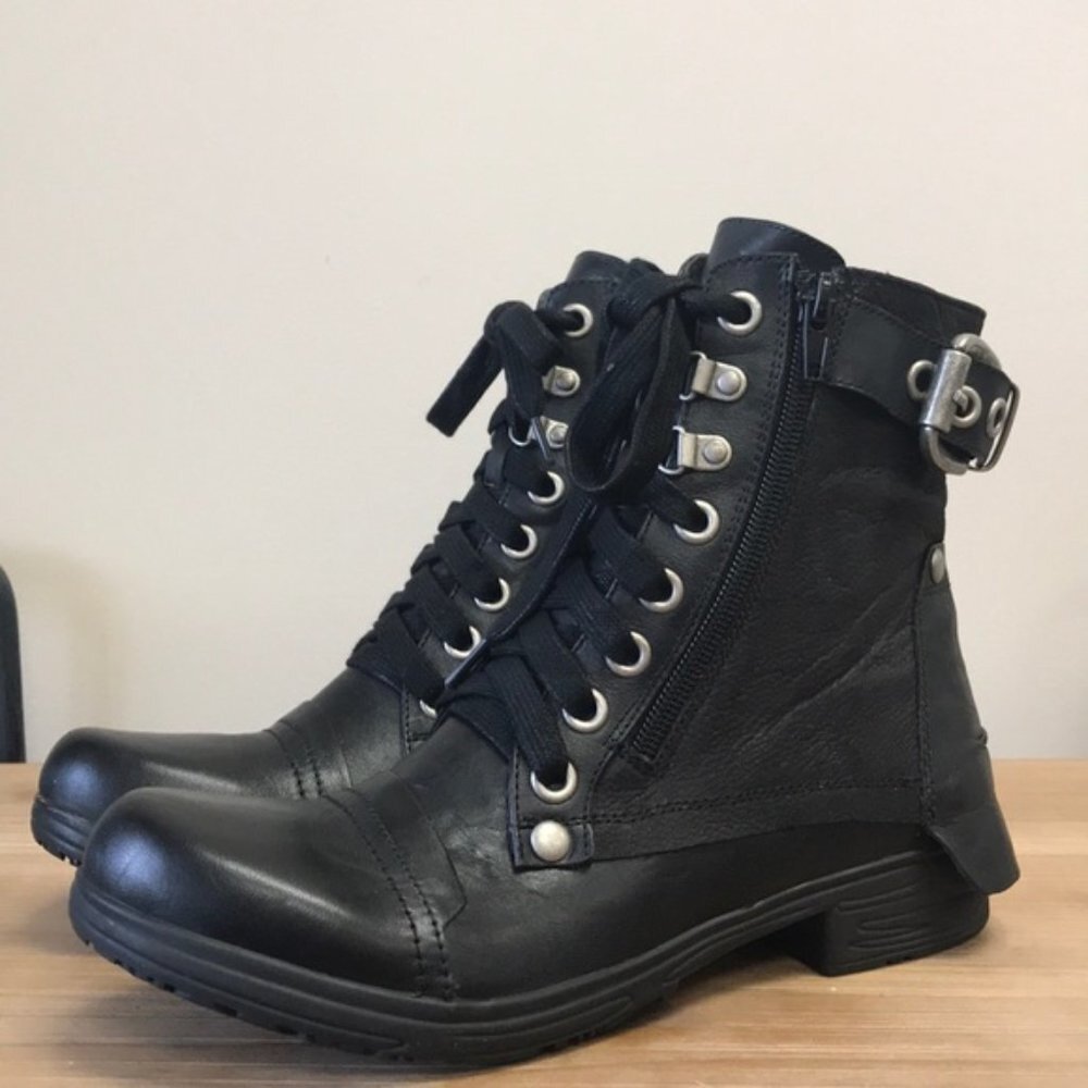 Mamzelle  Women's Fire Boot